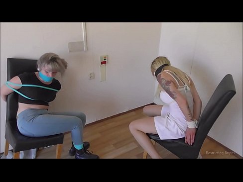 ❤️ Adicta / atada y amordazada / damisela en apuros Video de porno en es.fuckmymac.ru ❌️